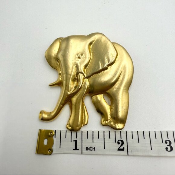 Gold Tone Elephant Large Brooch Pin - Picture 7 of 7